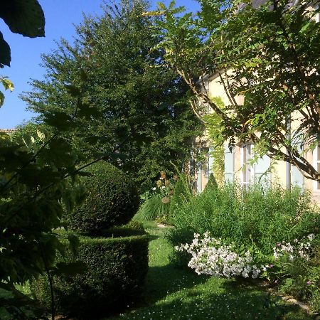De Ma Fenetre Bed & Breakfast Saint-Martin-des-Entrees Bagian luar foto